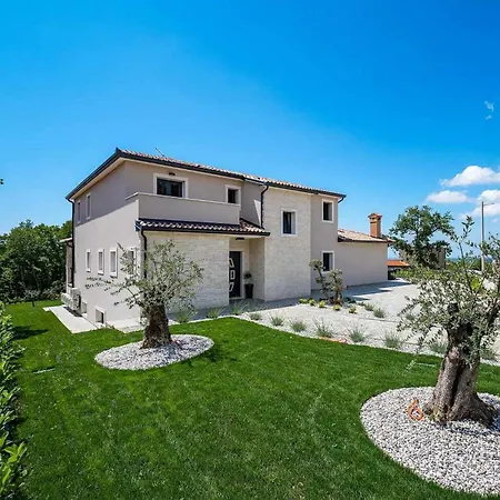 度假居 Maria Markovic *