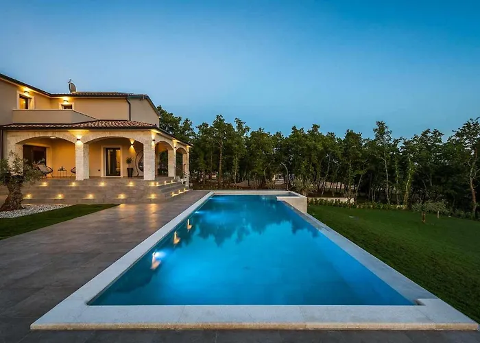 Maria Markovic Semesterbostad