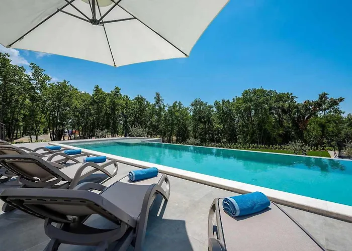 Maria Markovic Semesterbostad