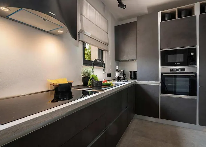 Semesterbostad Maria Markovic *